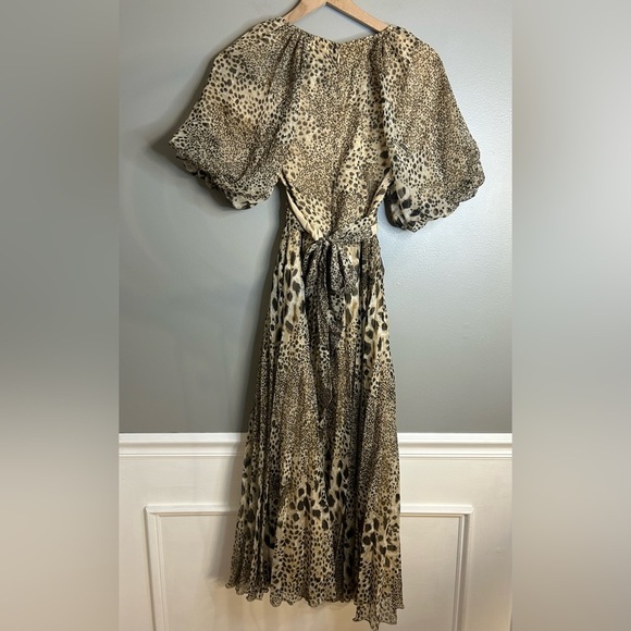 *NWT* ASOS DESIGN wraparound pleated midi dress in Leopard/Cheetah Print, Size 6 - Picture 7 of 11